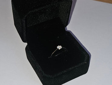 Solitare - cirkónia köves ezüst gyűrű